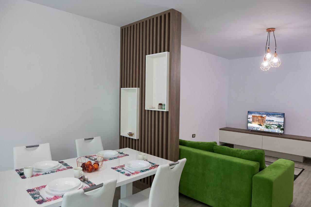 Vibe Apartment- Spa N Pools Beach Resort Năvodari 외부 사진